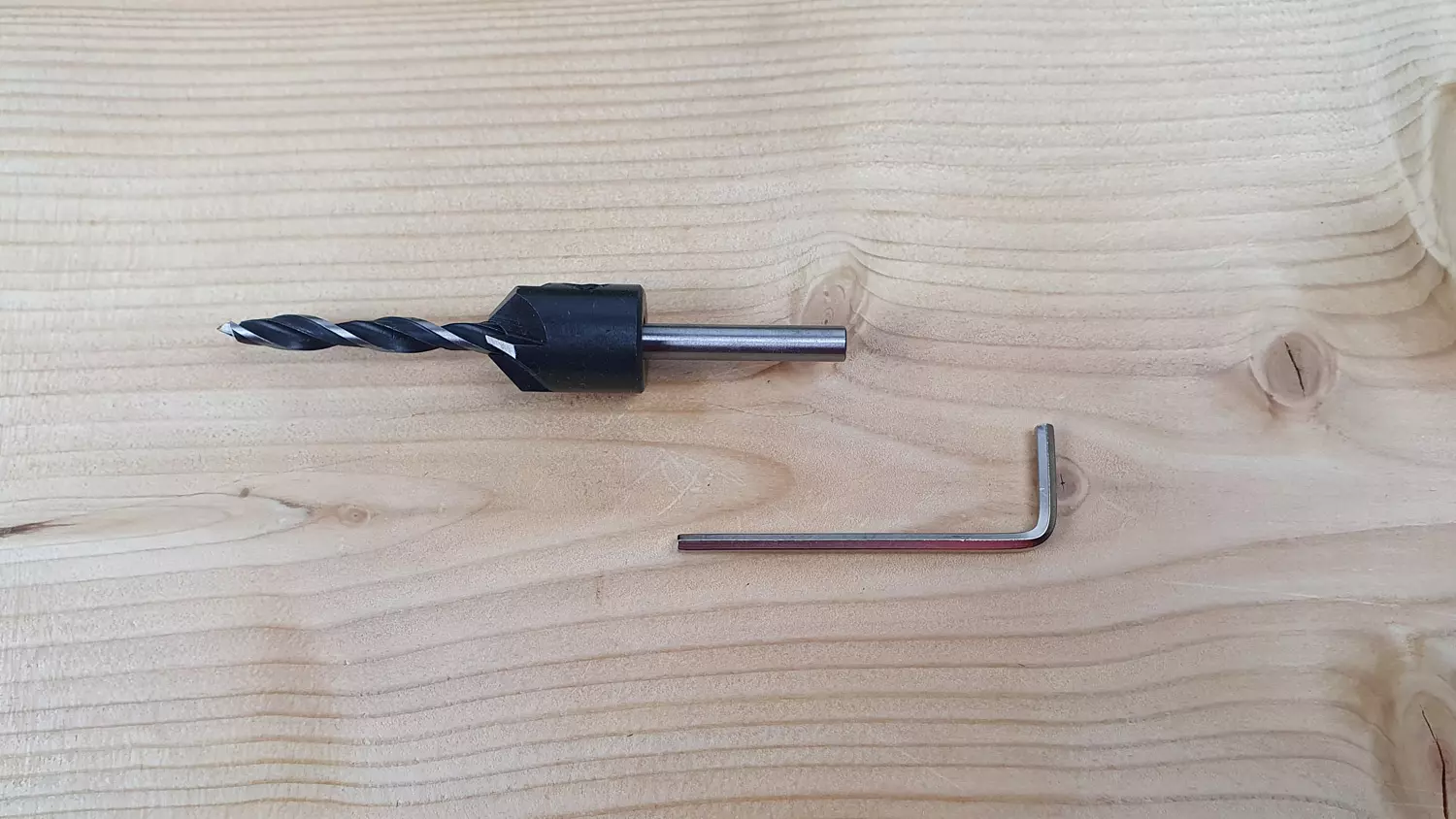 Bohrsenker, inkl. 5mm Hartholzbohrer
