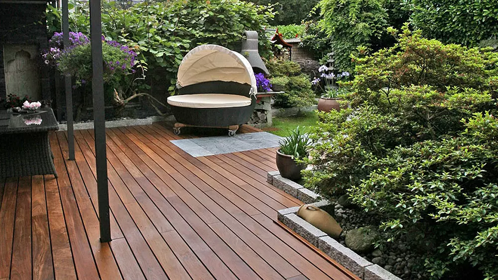 Terrassendiele Ipe, 21x145mm, Länge 3,66m, Prime, glatt/glatt Terrassendiele Ipe, 21x145mm, Länge 3,66m, Prime, glatt/glatt